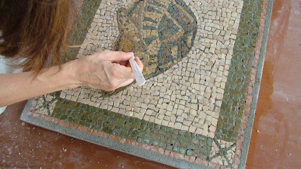 Mosaico in pietra naturale